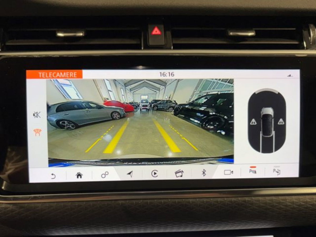 Land Rover Range Rover Evoque 2.0D I4-L.Flw 150 CV R-Dynamic S (13)