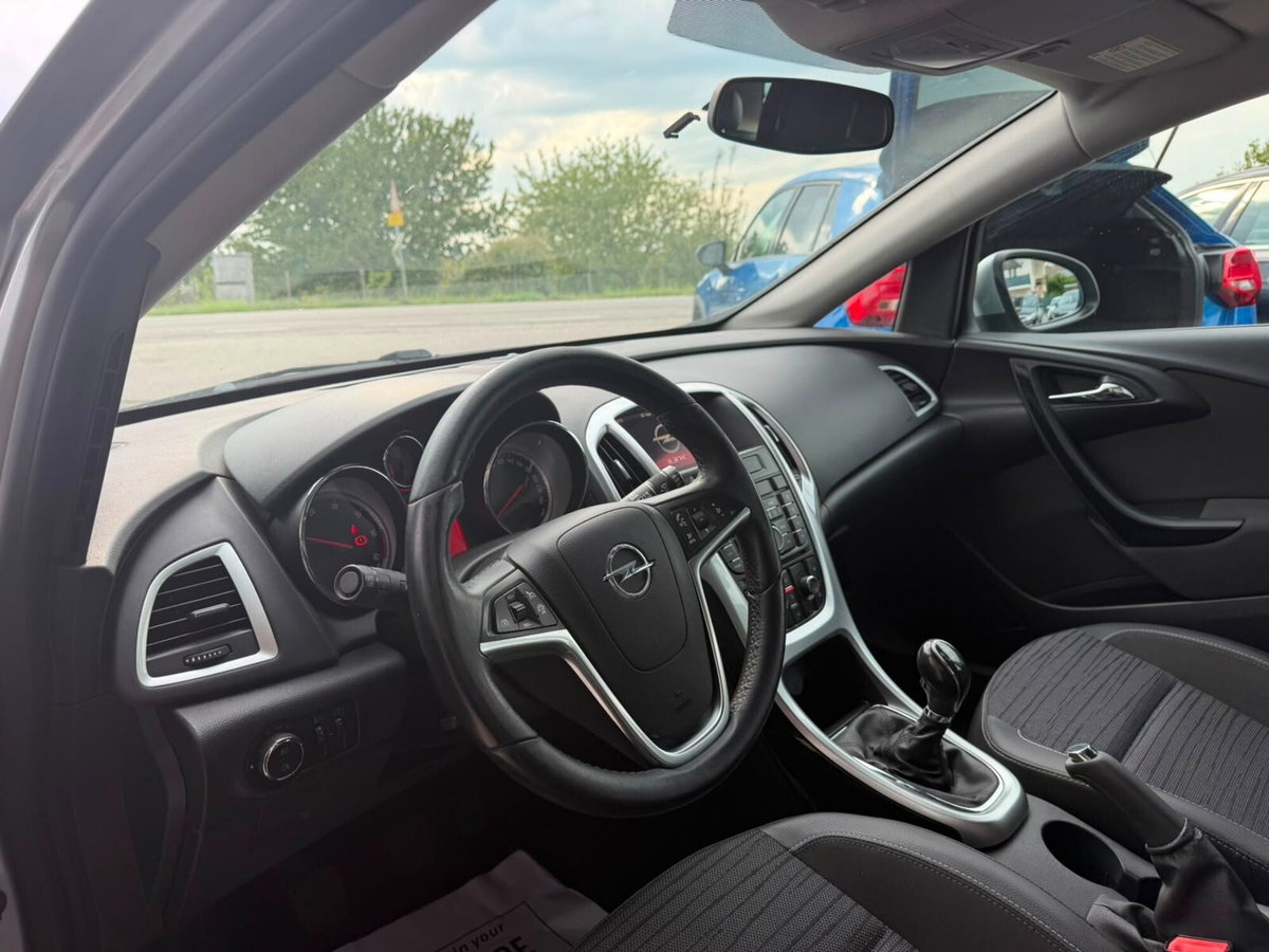 Opel Astra Station Wagon 1.6 CDTI EcoFLES&S Sports Cosmo (7)
