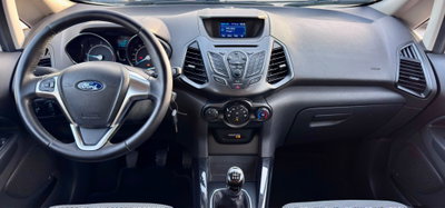 Ford EcoSport 1.5 TDCi 95 CV Titanium S (14)