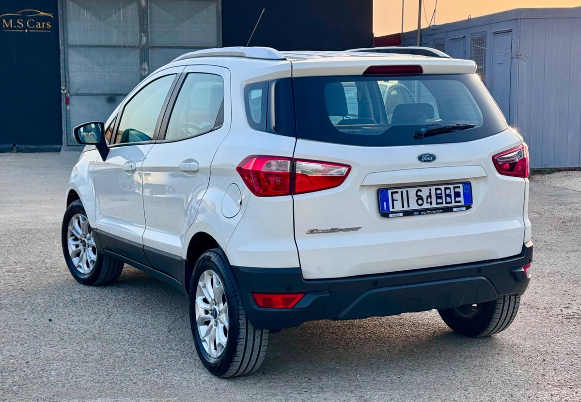 Ford EcoSport 1.5 TDCi 95 CV Titanium S (8)