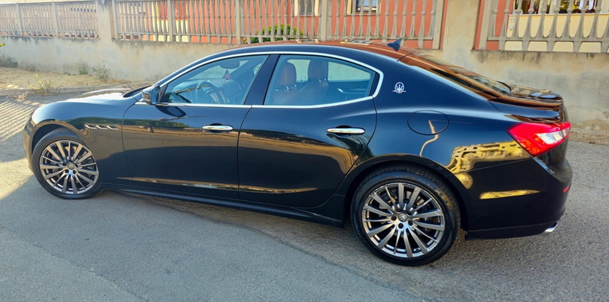Maserati Ghibli Ghibli V6 Diesel (10)