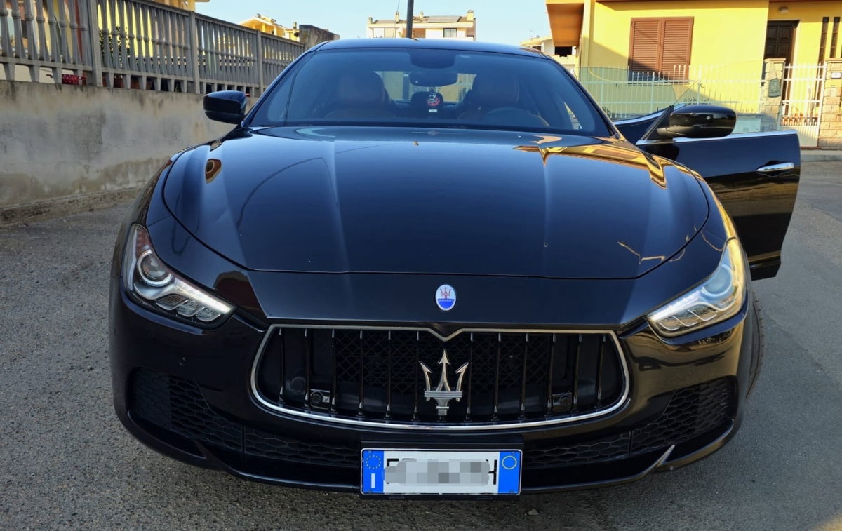 Maserati Ghibli Ghibli V6 Diesel (18)