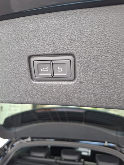 Audi Q8 3.0 tdi mhev S line edition quattro 286cv tiptronic (16)