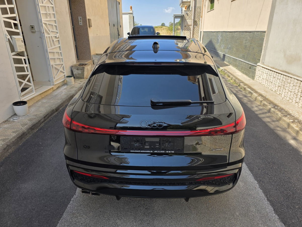 Audi Q5 40 TDI 204 CV quattro S tronic S line plus (13)