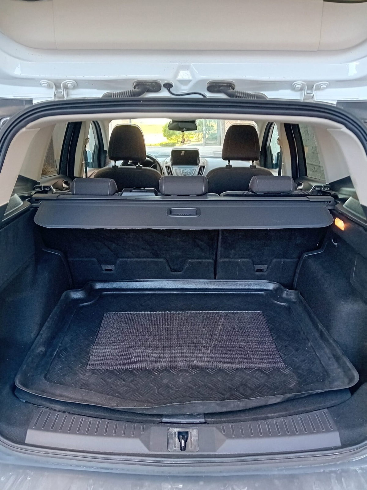 Ford Kuga 2.0 TDCI 120 CV S&S 2WD Business N1 (18)