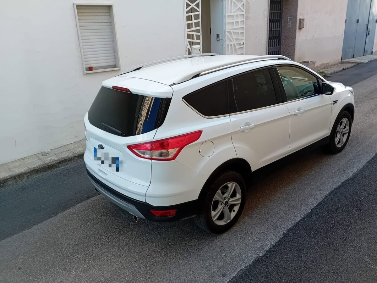 Ford Kuga 2.0 TDCI 120 CV S&S 2WD Business N1 (9)