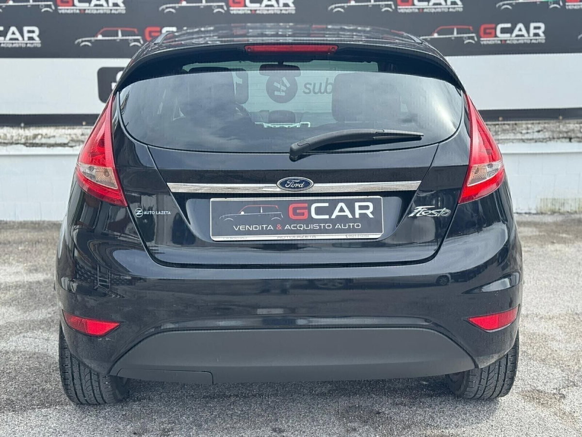 Ford Fiesta 1.2 82 CV 5 porte Titanium (6)