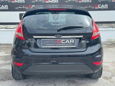 Ford Fiesta 1.2 82 CV 5 porte Titanium (6)