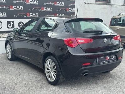 Alfa Romeo Giulietta 1.6 JTDm Ti 120cv (5)