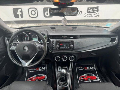 Alfa Romeo Giulietta 1.6 JTDm Ti 120cv (8)