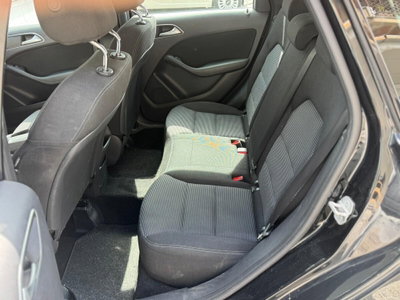 Mercedes-Benz Classe B 160 d Premium (18)