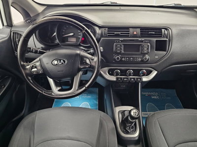 Kia Rio 1.2 CVVT 5p. Active (7)