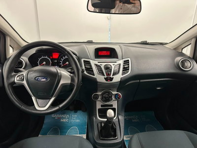 Ford Fiesta Ikon 1.4 5 porte Bz.- GPL (13)