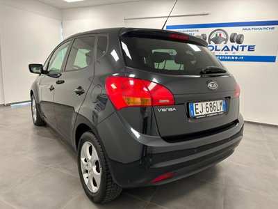 Kia Venga 1.4 CVVT EX ISG (7)