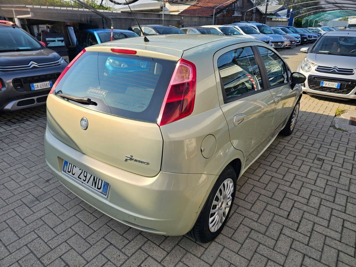 Fiat Grande Punto 1.4 5 porte Dynamic (4)