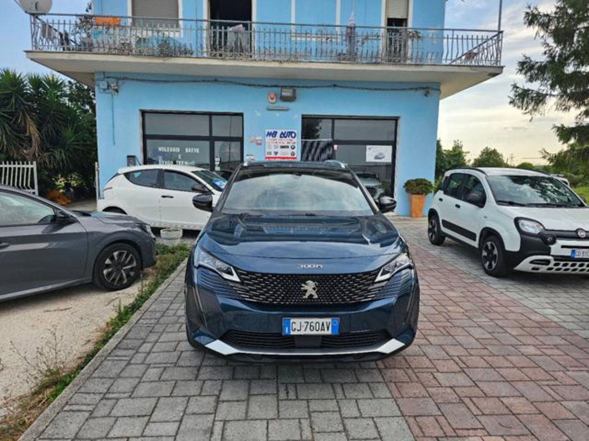 Peugeot 3008 BlueHDi 130 S&S EAT8 GT (8)