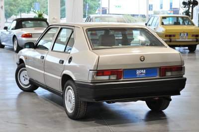 Alfa Romeo 33 1.3 S (2)