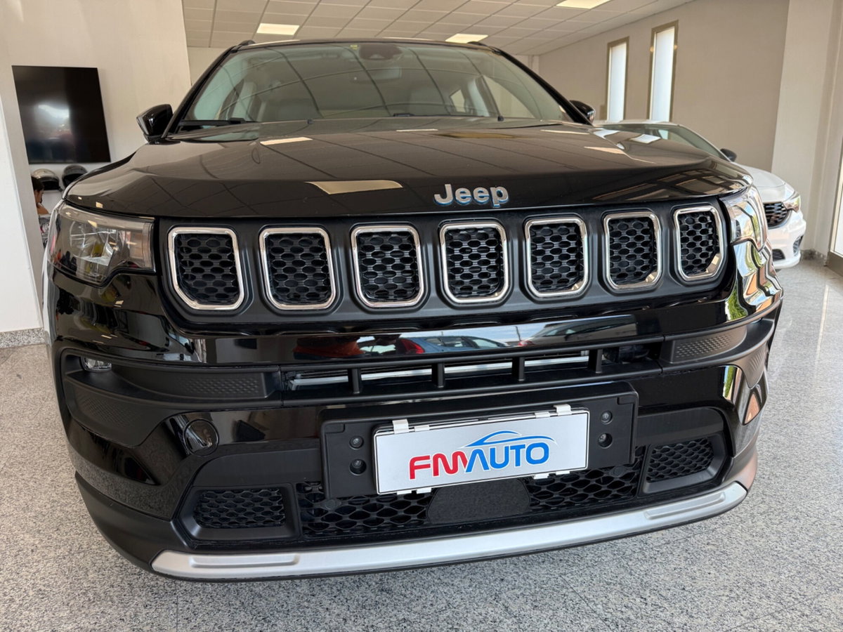 Jeep Compass 1.3 T4 190CV PHEV AT6 4xe Business Plus (6)