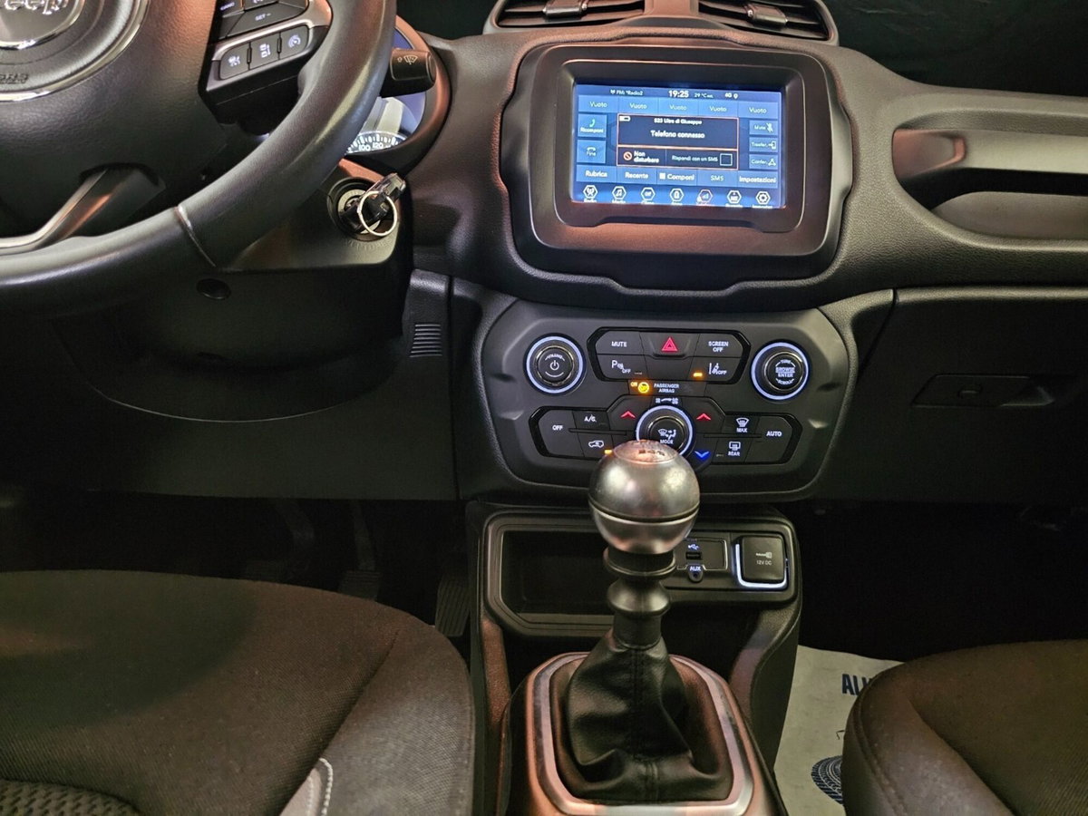 Jeep Renegade 1.6 Mjt 130 CV Limited (12)