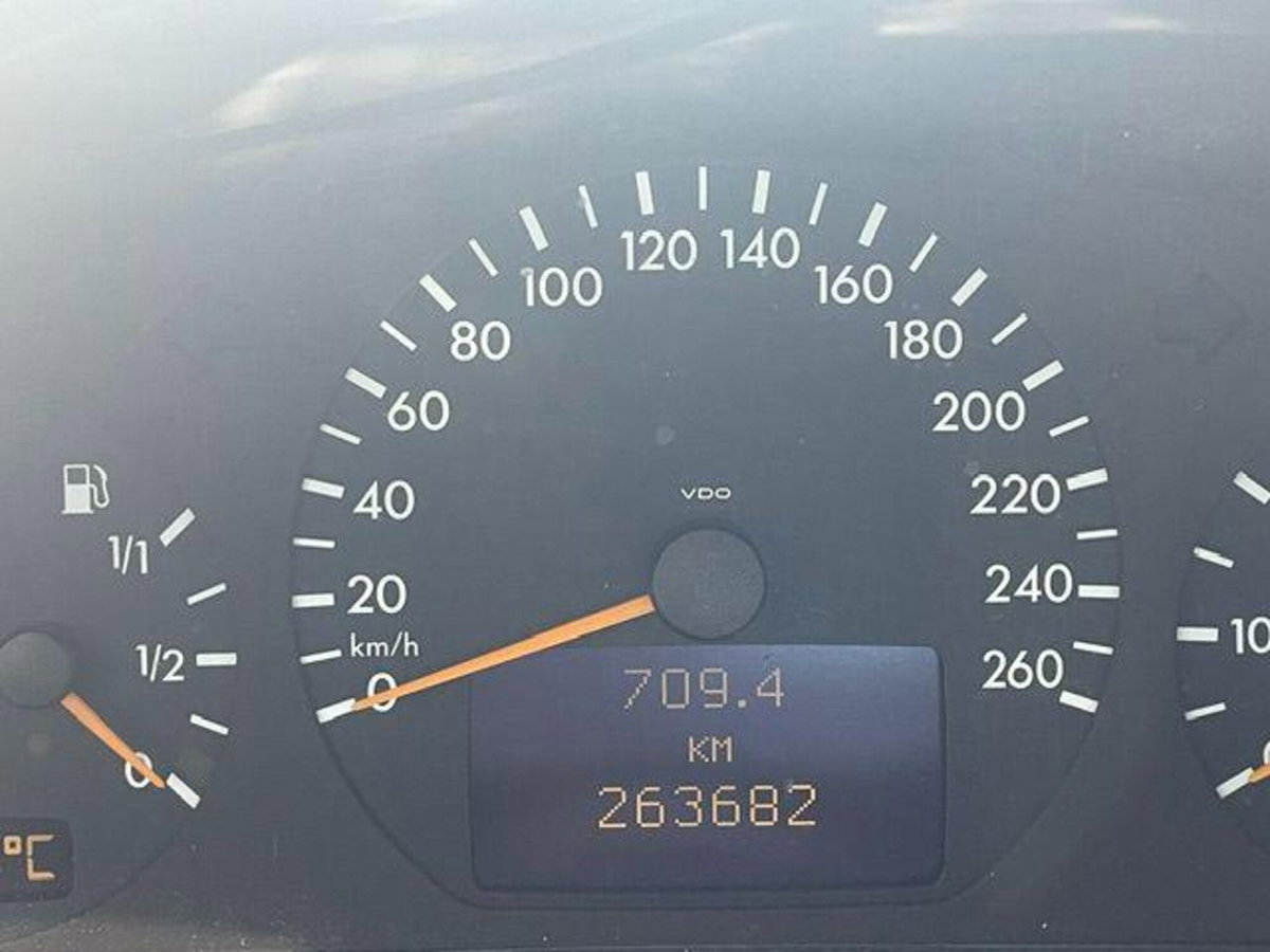 Mercedes-Benz CLK 200 Kompressor cat Avantgarde Evo (7)