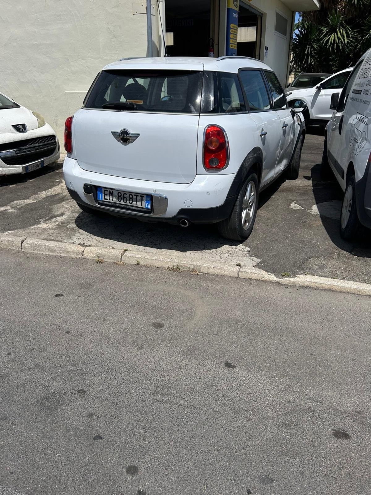MINI Mini Countryman 1.6 Cooper D Countryman (3)