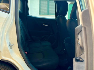 Jeep Renegade 1.6 Mjt 130 CV Limited (12)