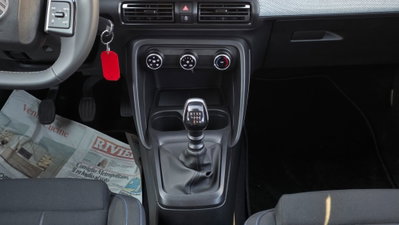 Citroen C3 1.2 puretech You Pack Plus 100cv s&s (18)