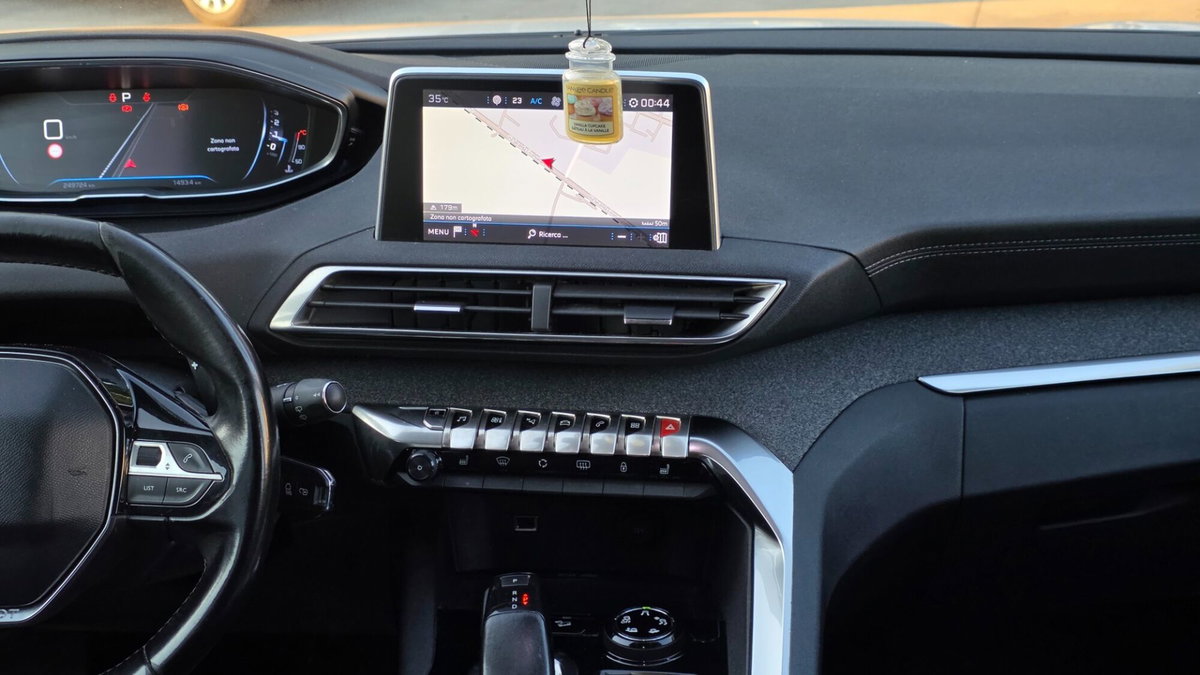 Peugeot 3008 BlueHDi 120 S&S Allure (15)