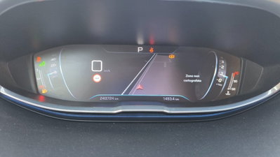 Peugeot 3008 BlueHDi 120 S&S Allure (18)
