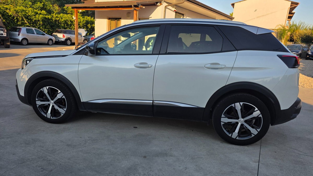 Peugeot 3008 BlueHDi 120 S&S Allure (4)
