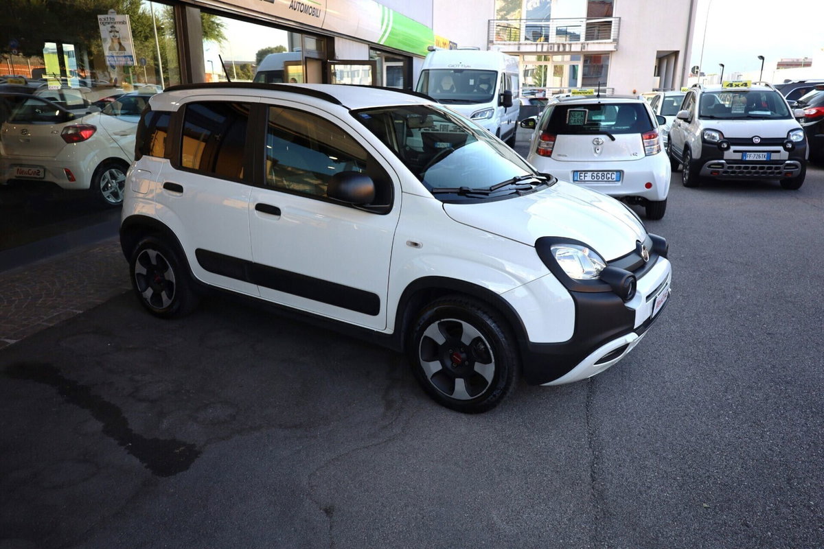 Fiat Panda 1.0 FireFly S&S Hybrid City Cross