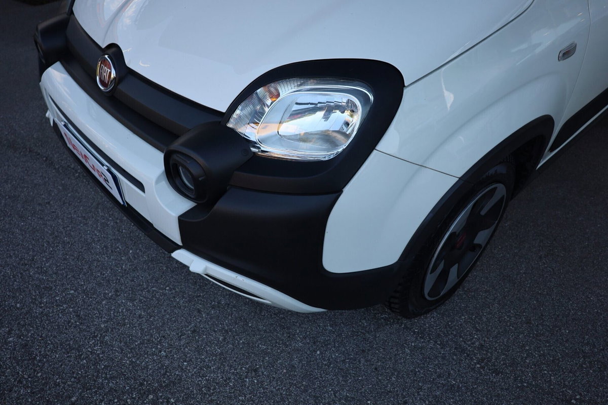Fiat Panda 1.0 FireFly S&S Hybrid City Cross (7)