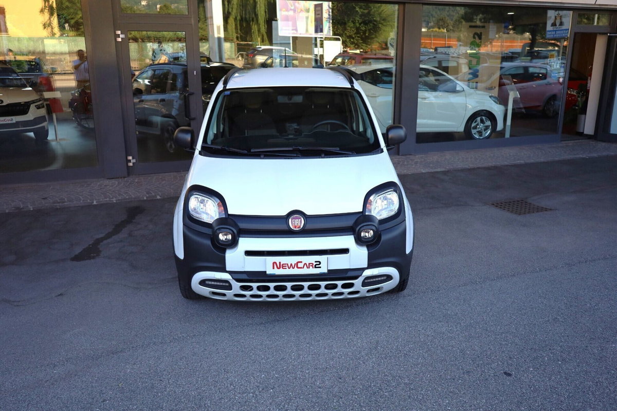 Fiat Panda 1.0 FireFly S&S Hybrid City Cross (8)