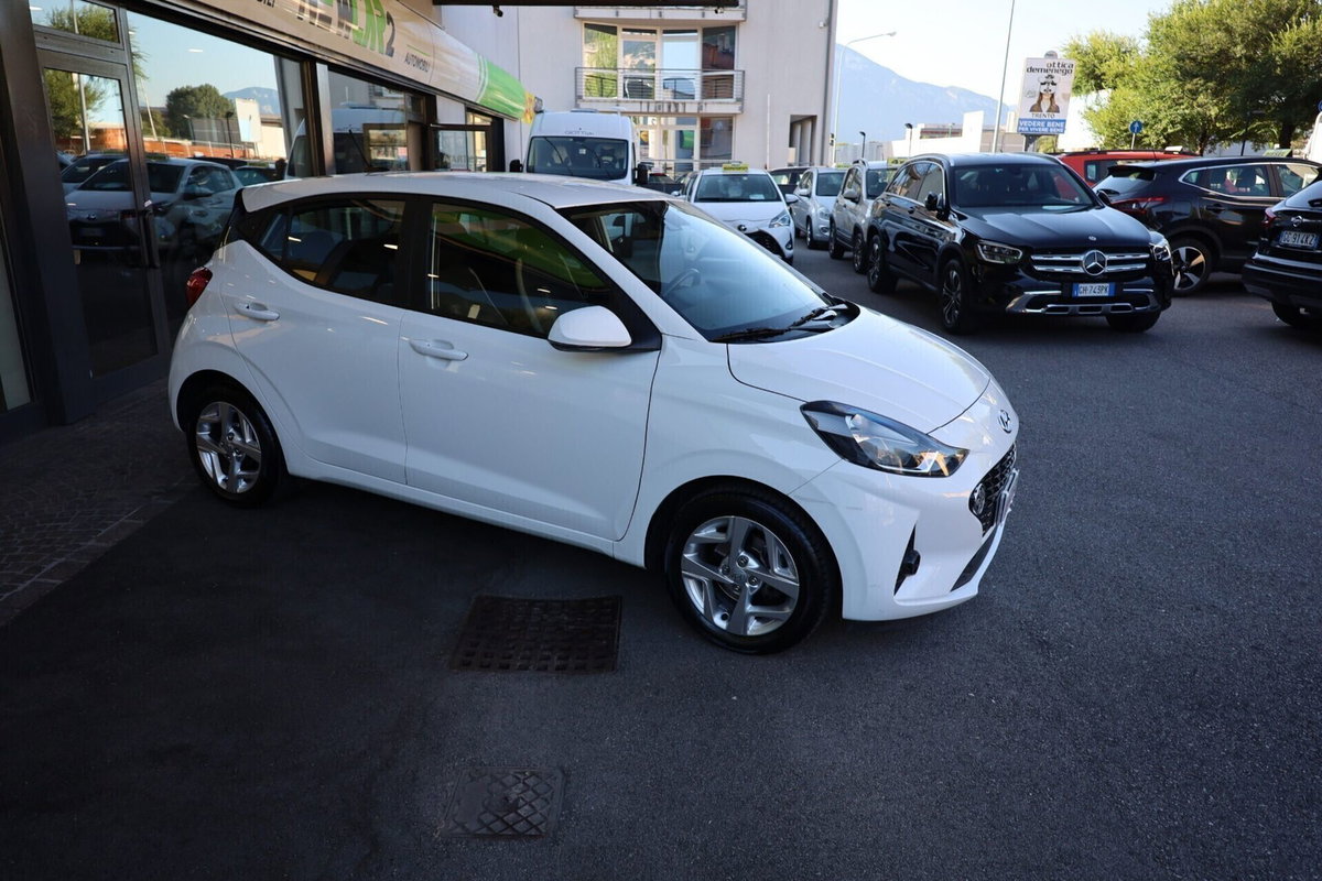 Hyundai i10 1.0 MPI Advanced (4)