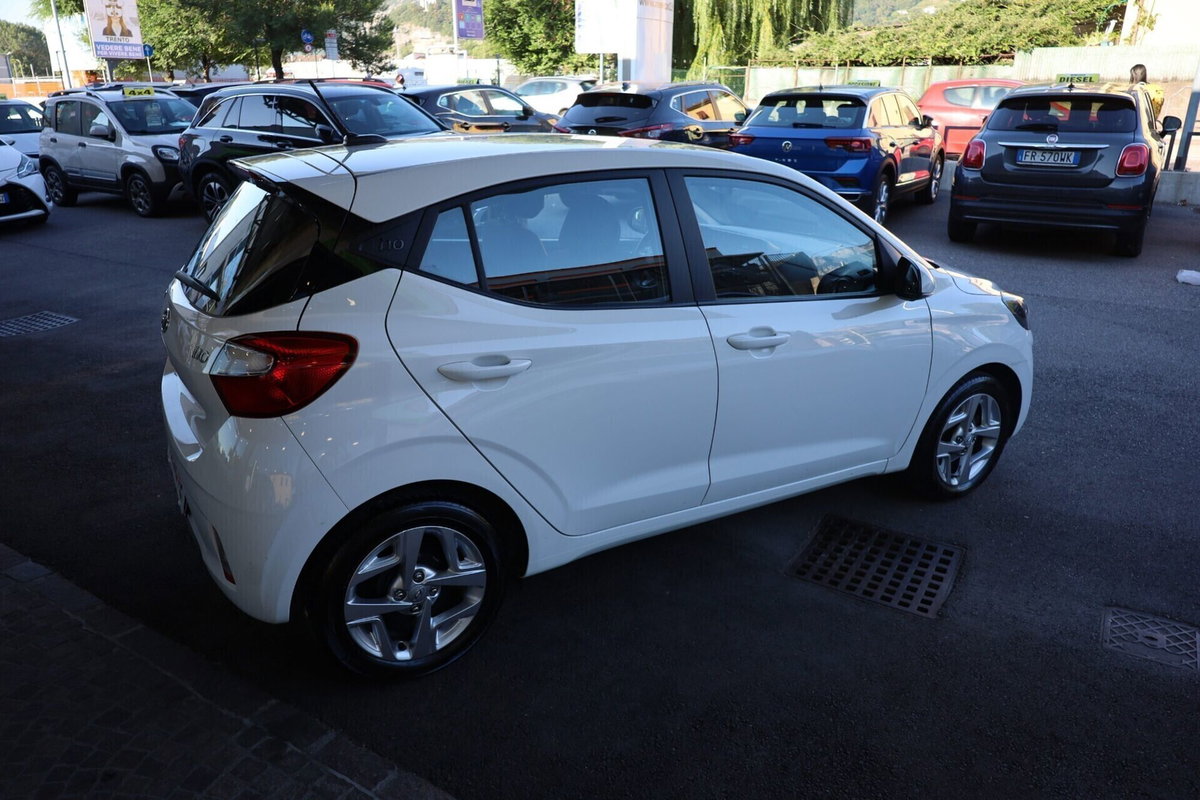 Hyundai i10 1.0 MPI Advanced (7)