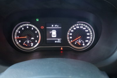 Hyundai i10 1.0 MPI Advanced (9)