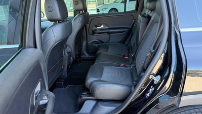 Mercedes-Benz GLB 200 d Automatic Sport (11)