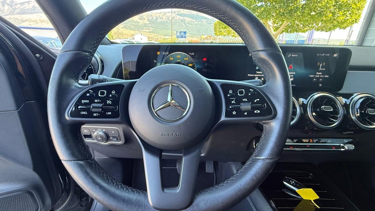 Mercedes-Benz GLB 200 d Automatic Sport (18)