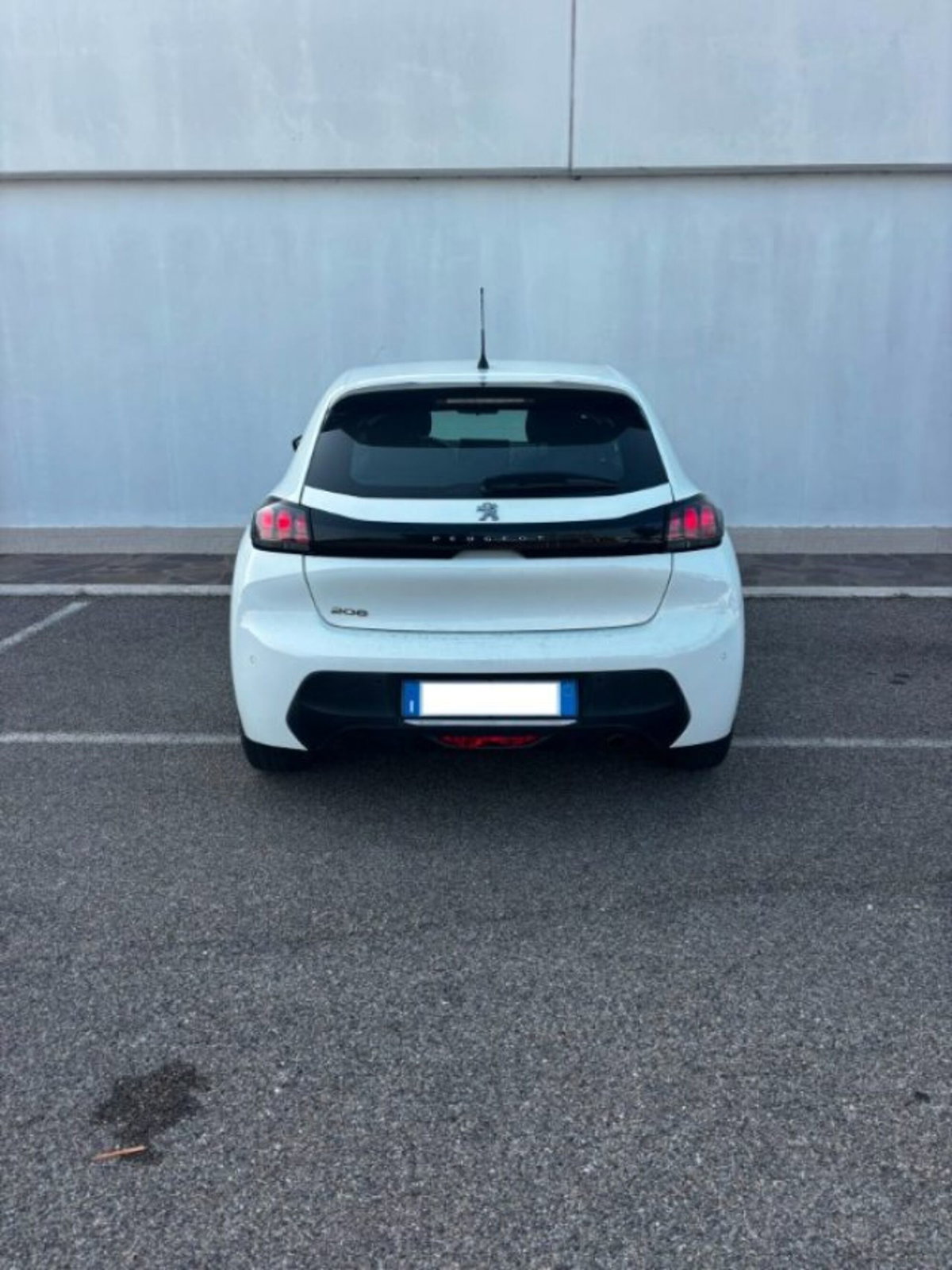Peugeot 208 PureTech 100 Stop&Start EAT8 5 porte Allure Pack (3)