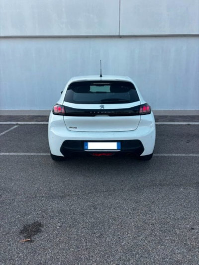 Peugeot 208 PureTech 100 Stop&Start EAT8 5 porte Allure Pack (3)