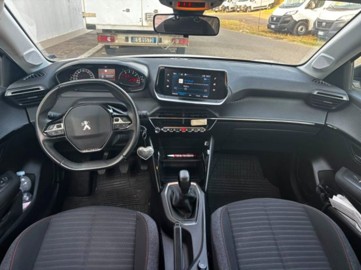 Peugeot 208 PureTech 100 Stop&Start EAT8 5 porte Allure Pack (4)