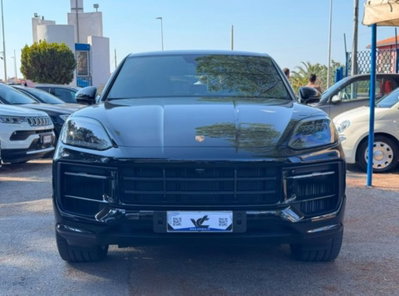 Porsche Cayenne Coupé 3.0 V6 (2)