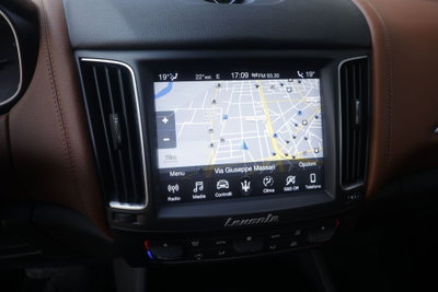 Maserati Levante Levante V6 Diesel 275 CV AWD (18)
