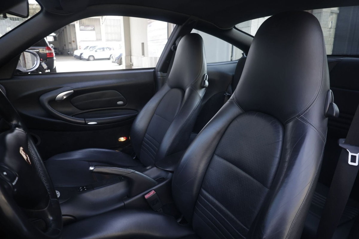 Porsche 911 Coupé Carrera 4 cat (16)