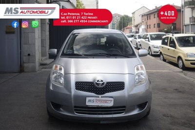 Toyota Yaris 1.0 3 porte Sol (10)