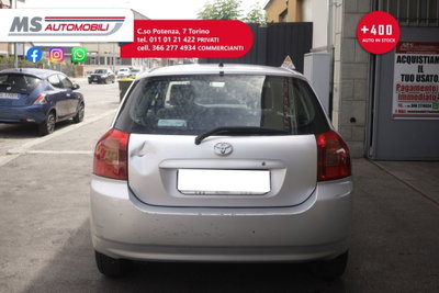 Toyota Corolla 2.0 tdi D-4D 3 porte Sol (7)