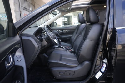 Nissan X-Trail 1.6 dCi 4WD Tekna (18)
