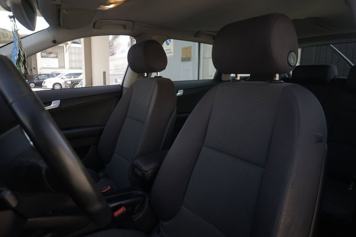 Audi A3 Sportback 2.0 16V TDI Ambition (16)