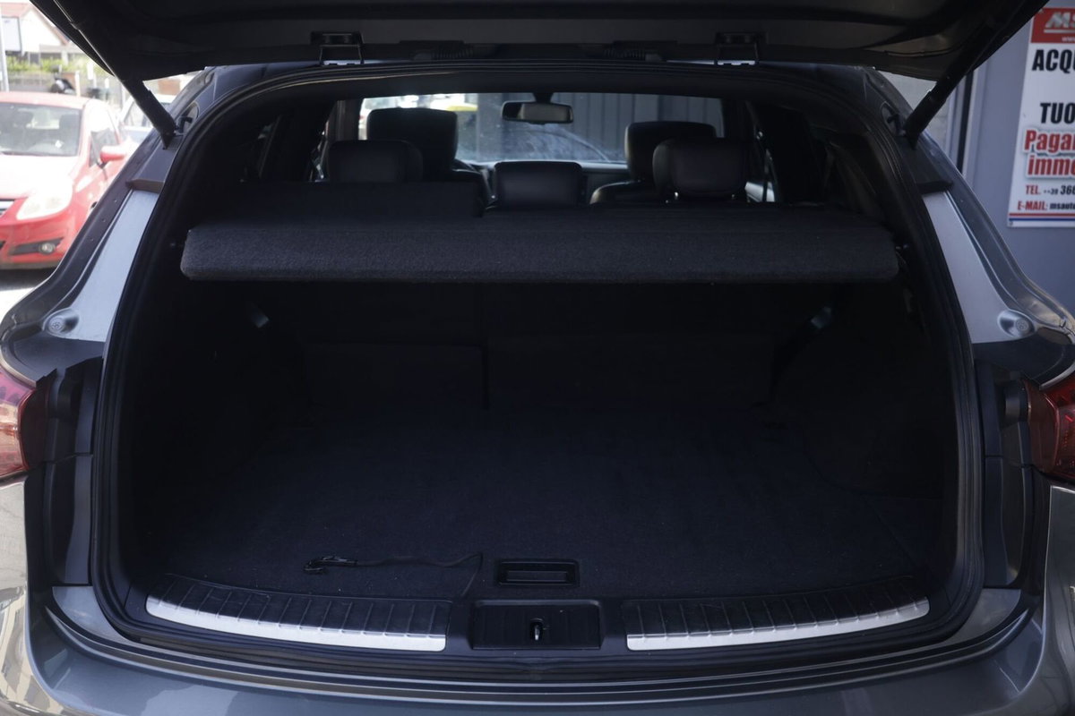 Infiniti QX70 3.0 diesel V6 AT S Premium (20)