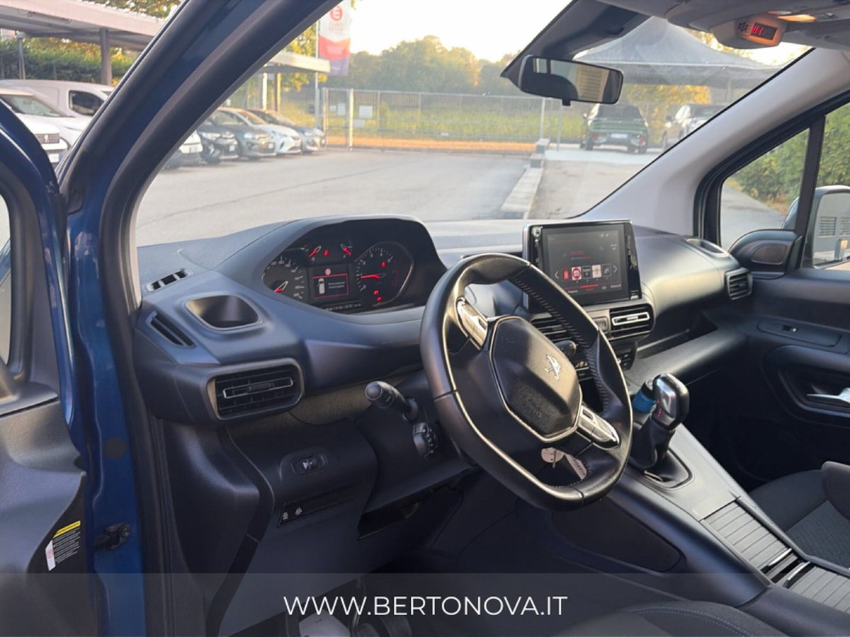 Peugeot Rifter Long 1.5 bluehdi Allure s&s 100cv (10)